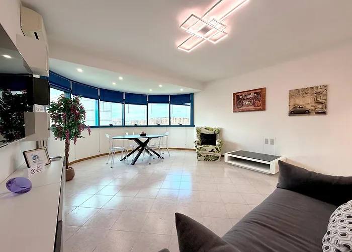Apartment Location Eur *